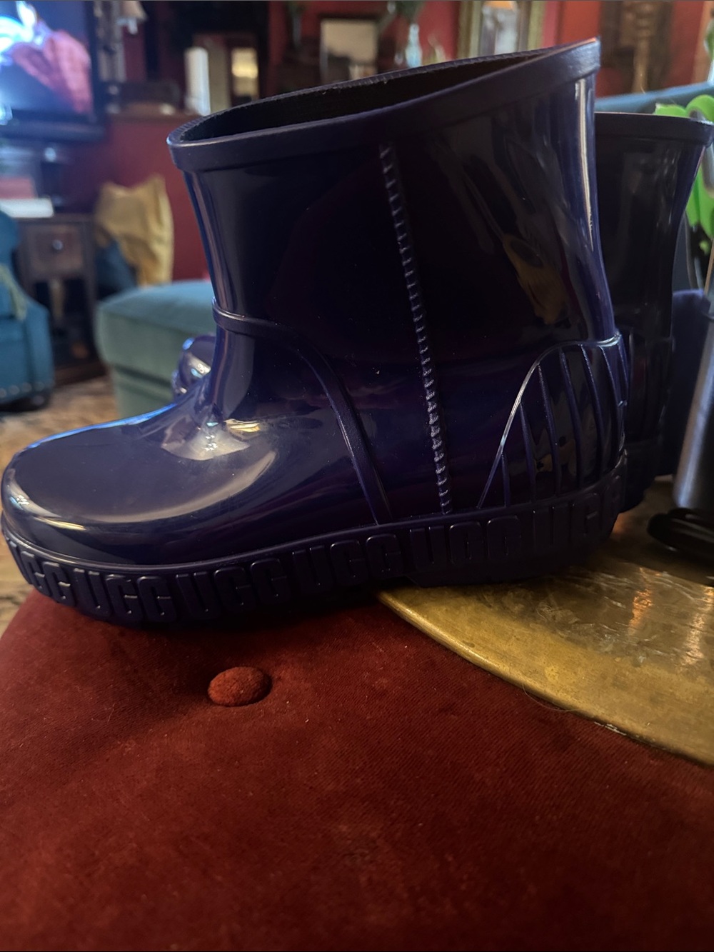 UGG Women's Glossy Navy Short Rain Boots